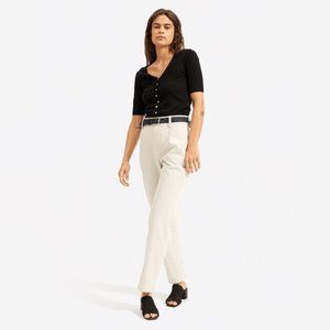 Everlane The Pleated Chino - Sandstone